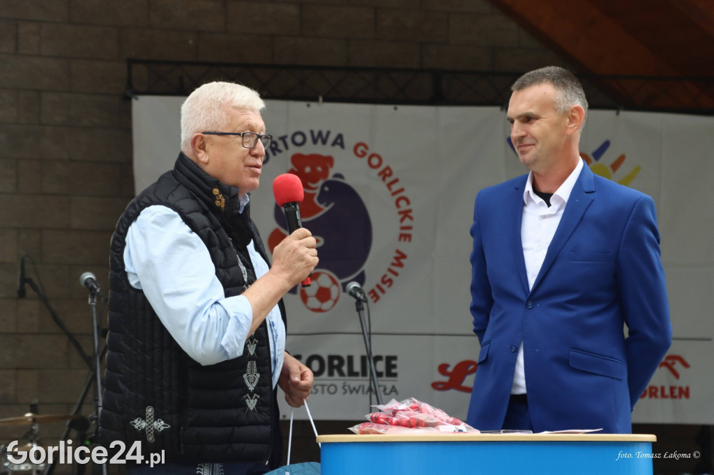Wapienne: Zlot Rowerowy i Mistrzostwa w Dojeniu Krowy