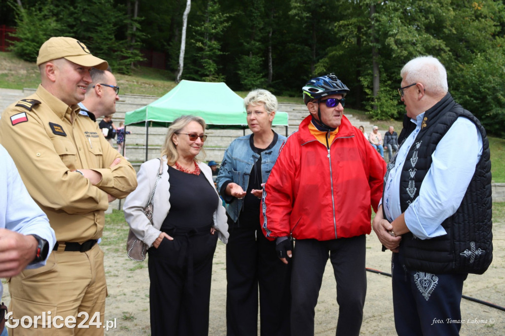 Wapienne: Zlot Rowerowy i Mistrzostwa w Dojeniu Krowy