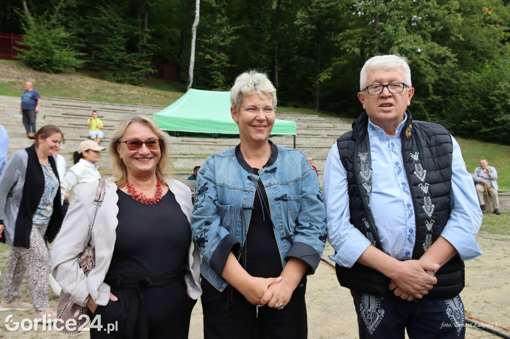 Wapienne: Zlot Rowerowy i Mistrzostwa w Dojeniu Krowy