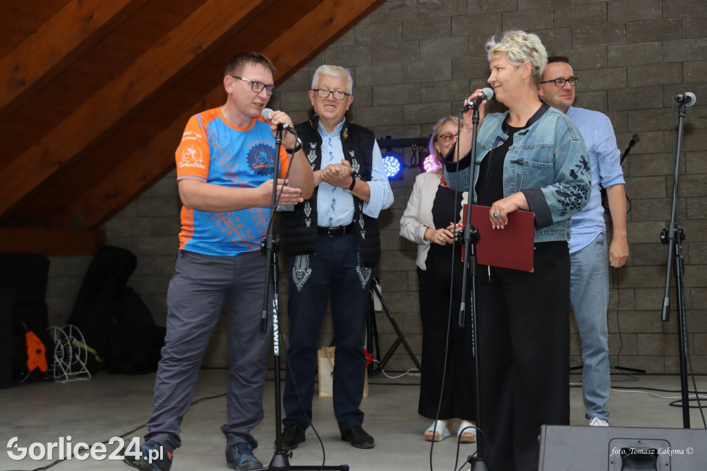 Wapienne: Zlot Rowerowy i Mistrzostwa w Dojeniu Krowy