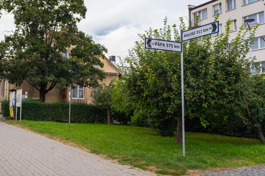 Nowy znak kierunkowy – do Kałusza