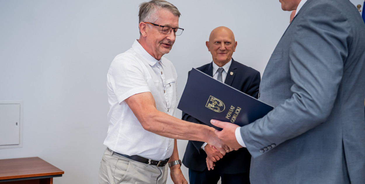 Wręczenie nominacji i awansów nauczycieli w Powiecie Gorlickich