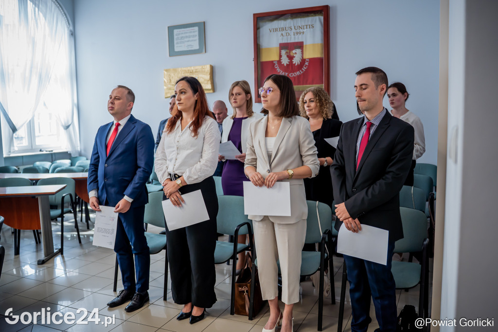 Wręczenie nominacji i awansów nauczycieli w Powiecie Gorlickich
