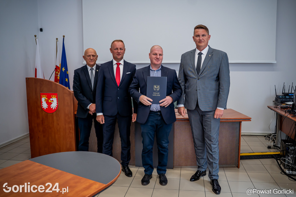 Wręczenie nominacji i awansów nauczycieli w Powiecie Gorlickich