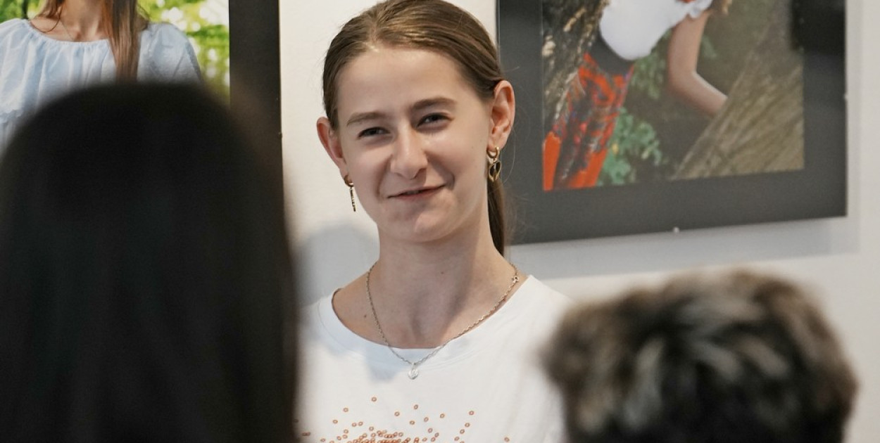 Dziewczyna w wianku - wystawa w Galerii Bielanka 73