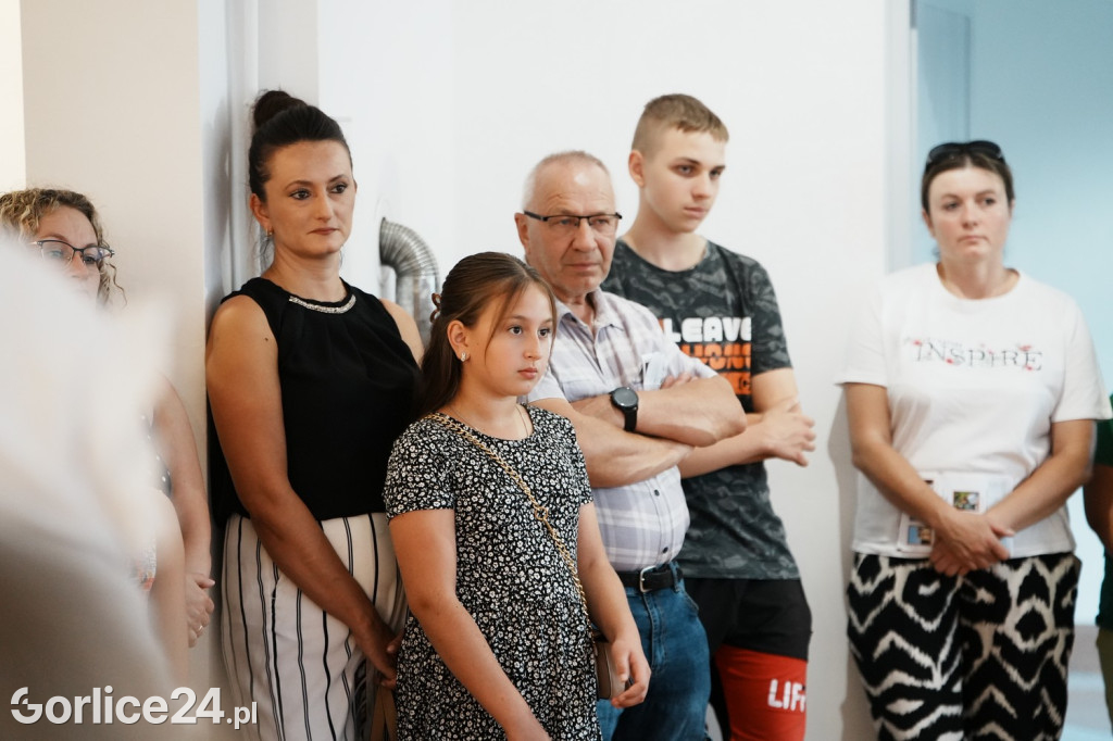 Dziewczyna w wianku - wystawa w Galerii Bielanka 73