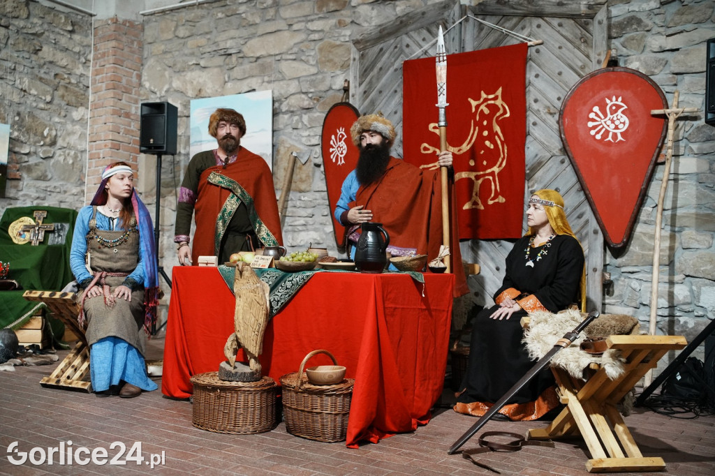 Piknik Historyczny i koronacja Chrobrego w Kasztelu