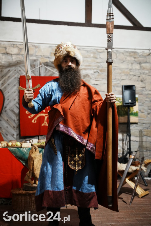 Piknik Historyczny i koronacja Chrobrego w Kasztelu