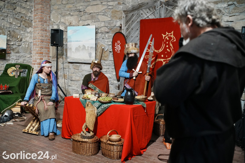 Piknik Historyczny i koronacja Chrobrego w Kasztelu
