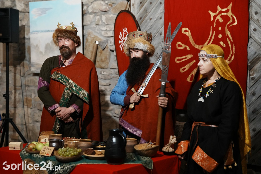 Piknik Historyczny i koronacja Chrobrego w Kasztelu