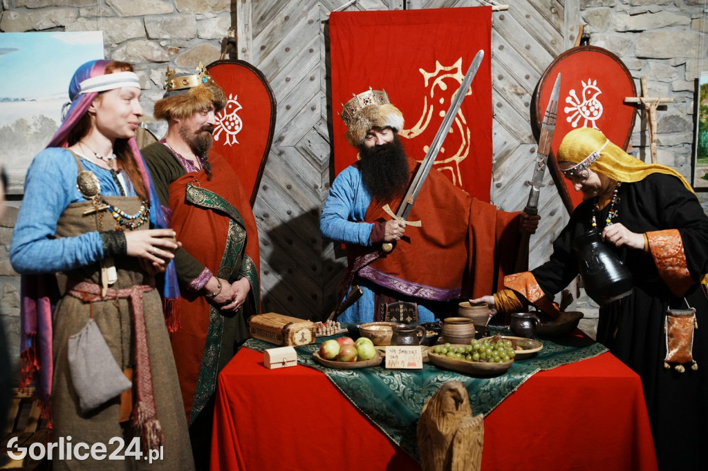 Piknik Historyczny i koronacja Chrobrego w Kasztelu