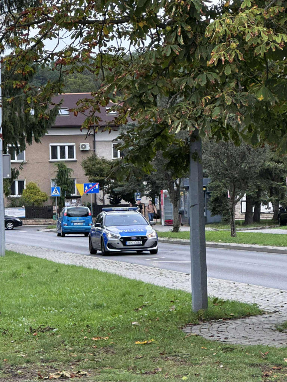 Alarm bombowy w starym szpitalu [16.09]