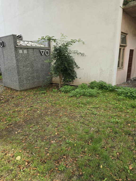 Skwerek przy ul. Jagiełły w Gorlicach