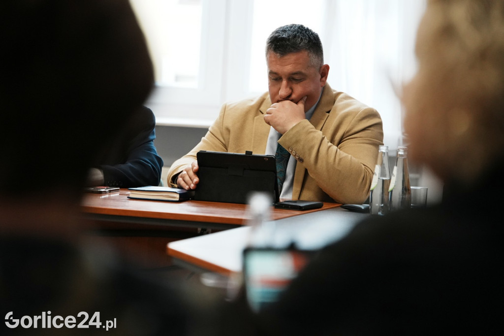 Sesja Rady Powiatu (25.09)