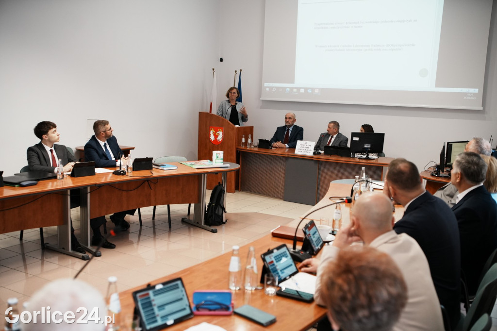 Sesja Rady Powiatu (25.09)