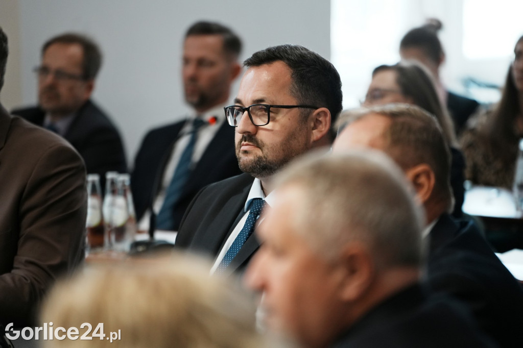 Sesja Rady Powiatu (25.09)