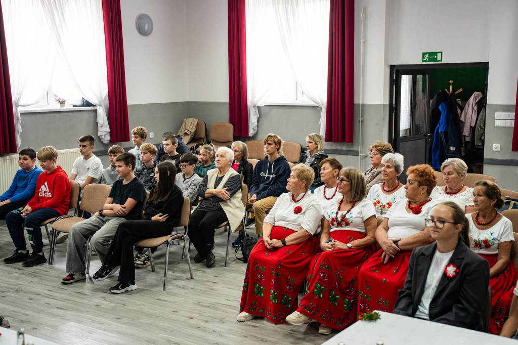 Narodowe Czytanie w Woli Łużańskiej