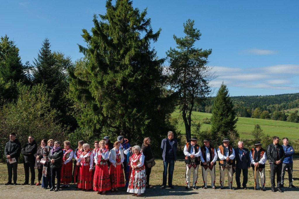 Pomnik Konfederatów Barskich w Izbach