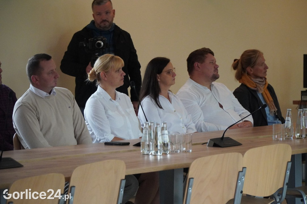 Uroczyste Otwarcie Sieci Wodociągowej w Ropie