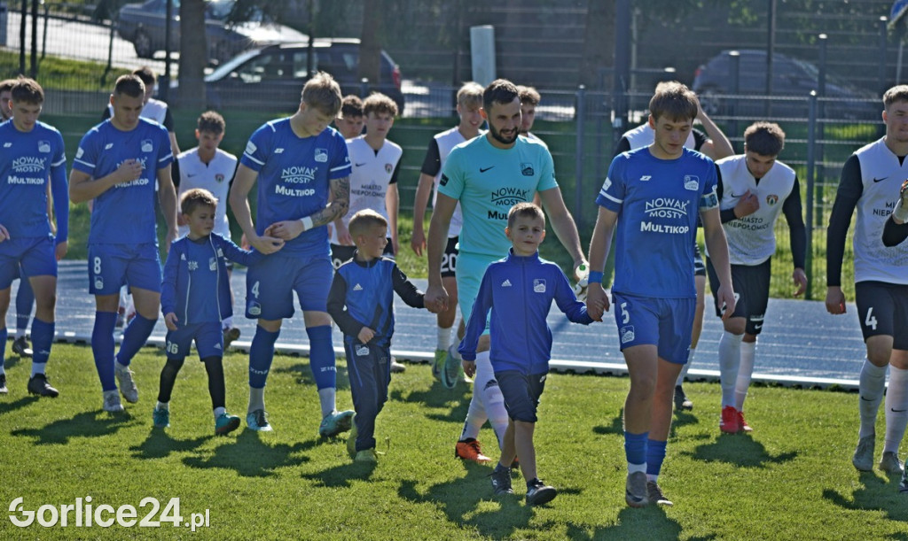 GKS GLINIK GORLICE - PUSZCZA NIEPOŁOMINCE II