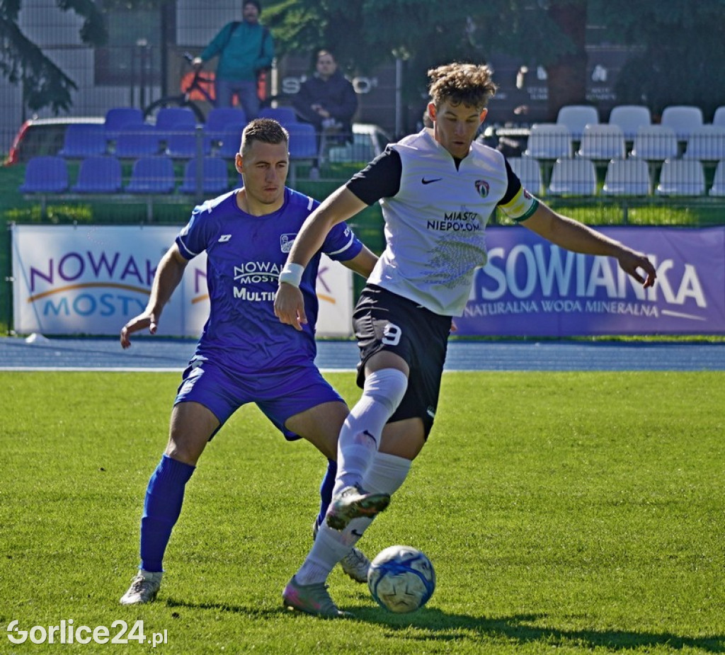 GKS GLINIK GORLICE - PUSZCZA NIEPOŁOMINCE II