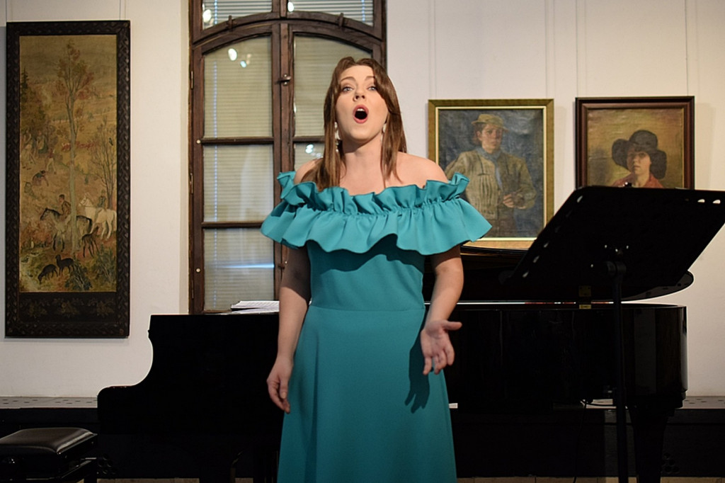 Pieśni Moniuszki - recital w Dworze Karwacjanów