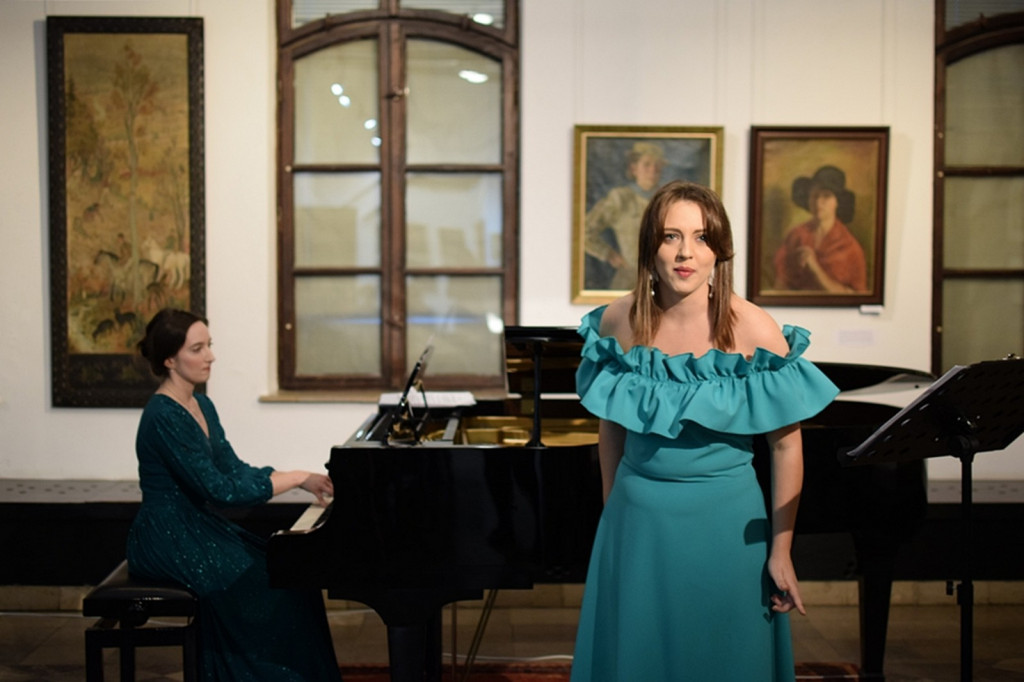 Pieśni Moniuszki - recital w Dworze Karwacjanów