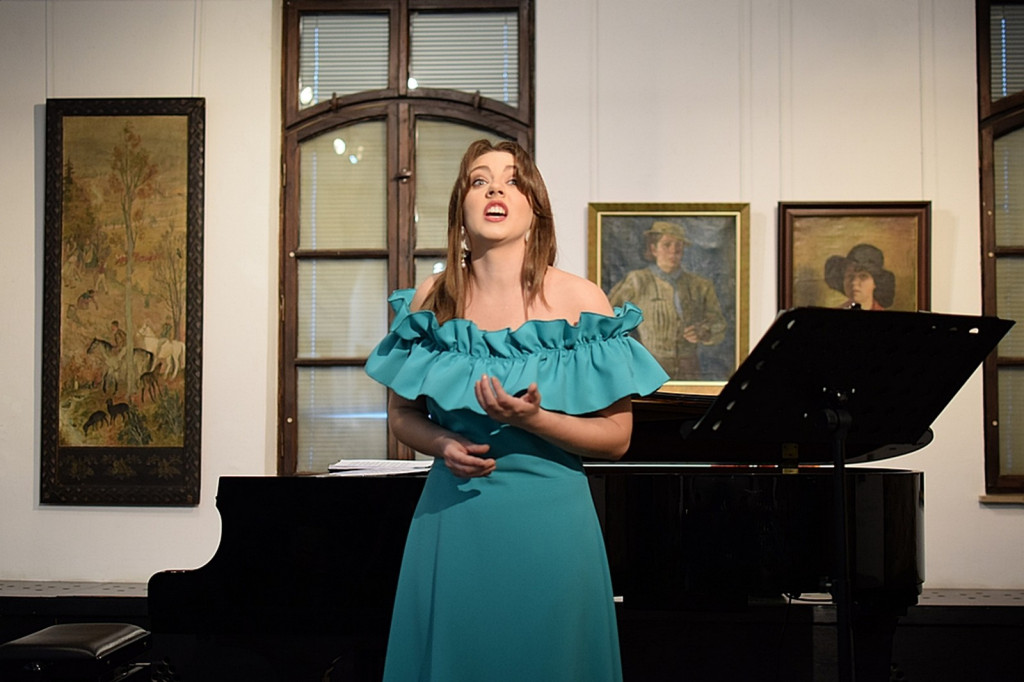 Pieśni Moniuszki - recital w Dworze Karwacjanów