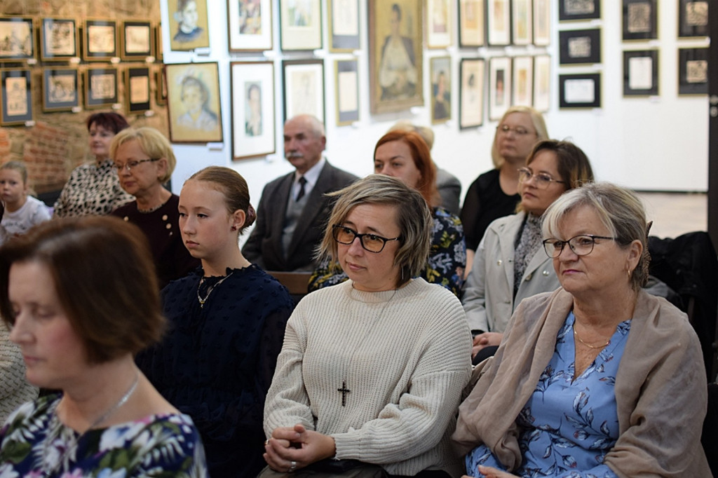 Pieśni Moniuszki - recital w Dworze Karwacjanów