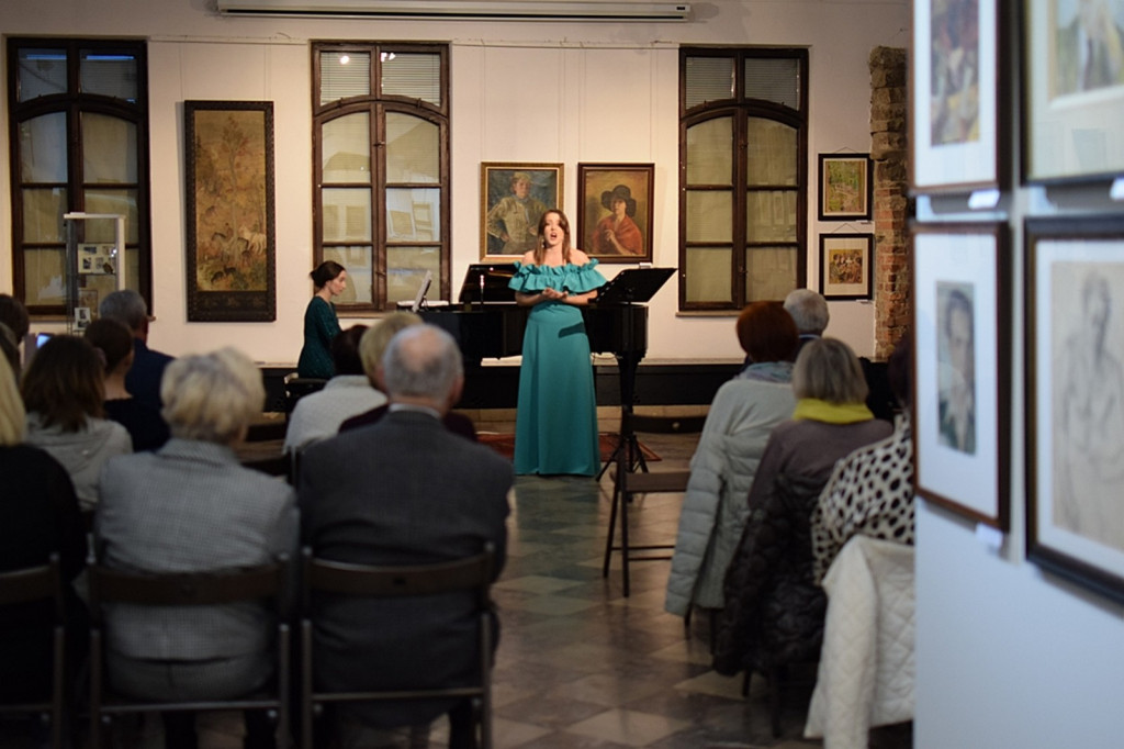 Pieśni Moniuszki - recital w Dworze Karwacjanów