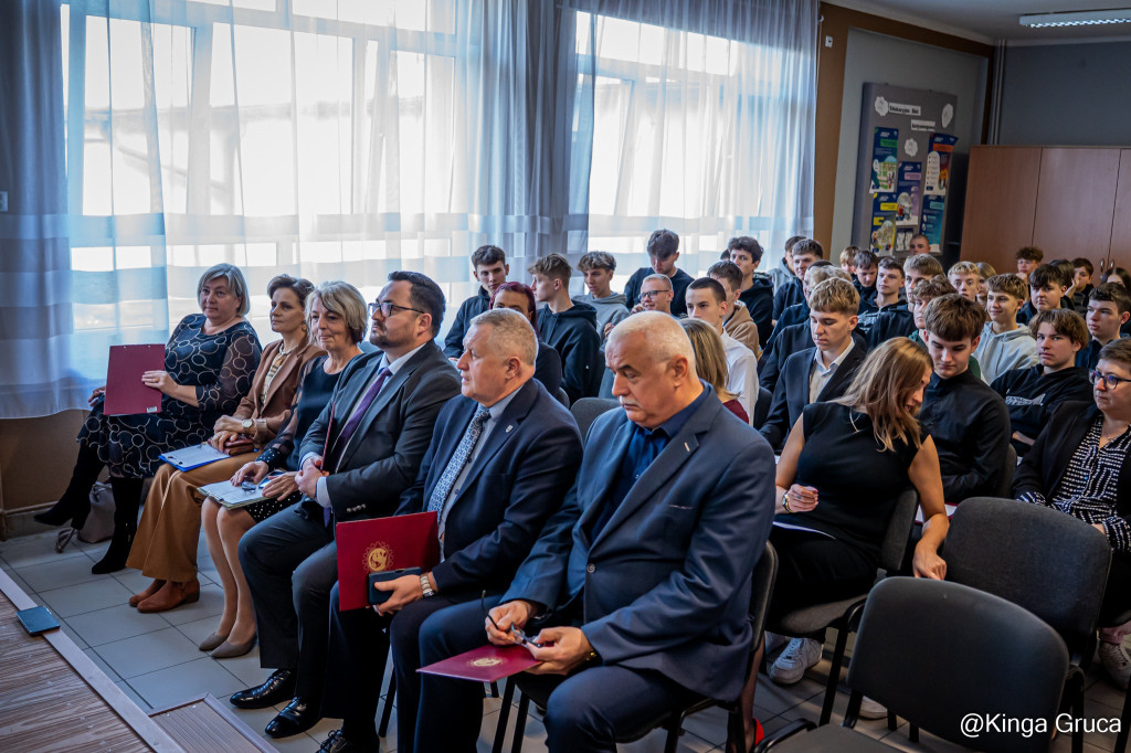 Narodowe Czytanie w Zespół Szkół Technicznych im. Wincentego Pola w Gorlicach