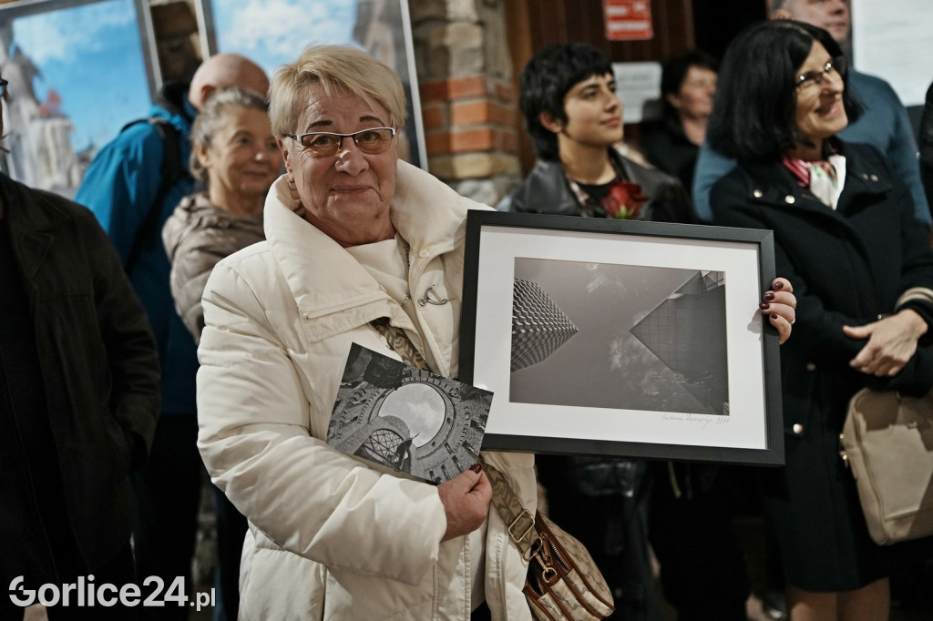 Wernisaż wystawy fotografii Barbary Zasowskiej (23.10.)