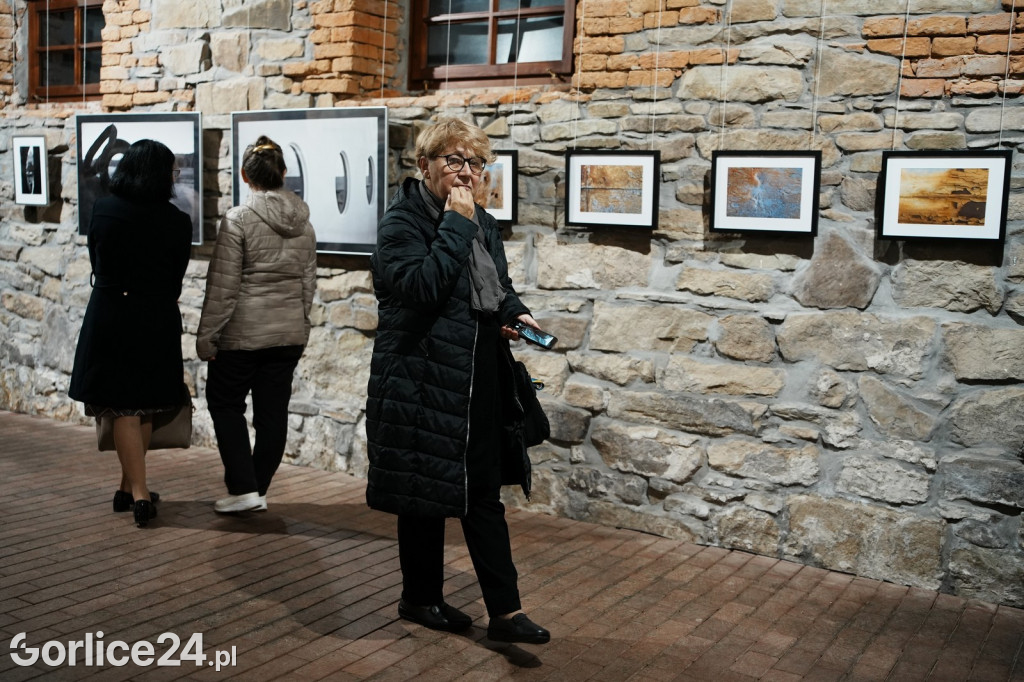 Wernisaż wystawy fotografii Barbary Zasowskiej (23.10.)