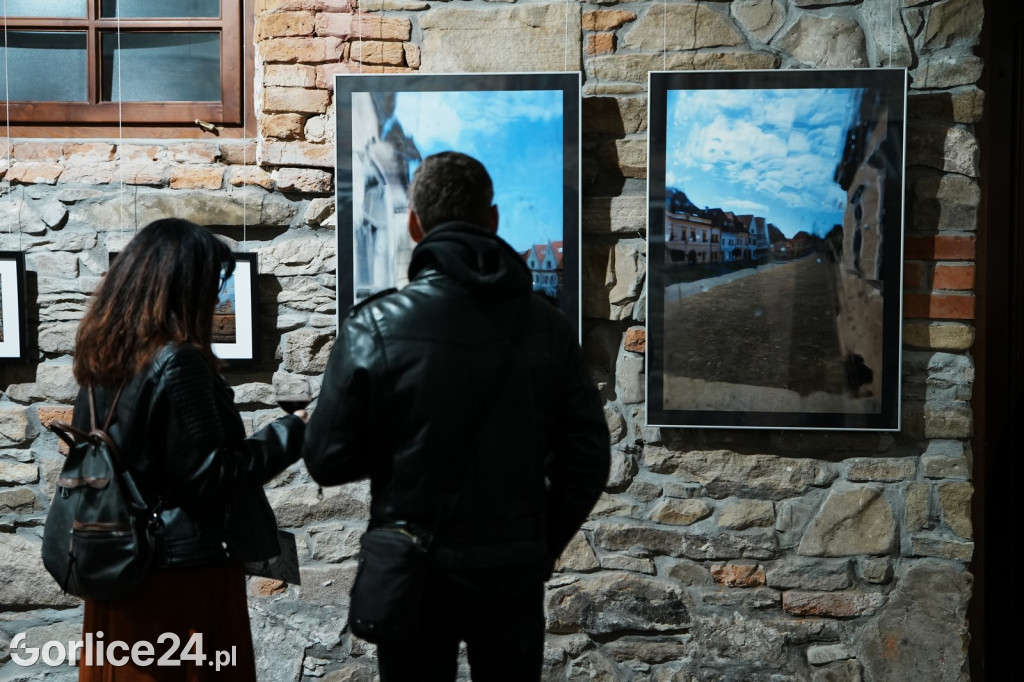 Wernisaż wystawy fotografii Barbary Zasowskiej (23.10.)