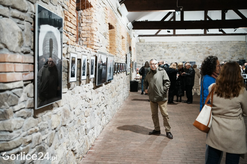 Wernisaż wystawy fotografii Barbary Zasowskiej (23.10.)