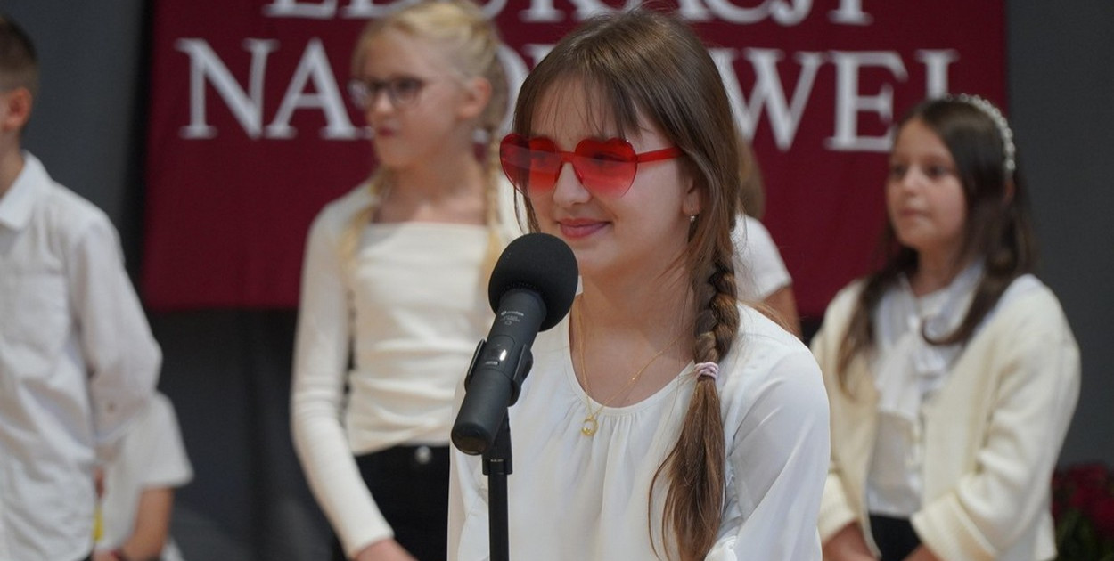 Obchody Dnia Nauczyciela w Szkole Podstawowej w Siarach