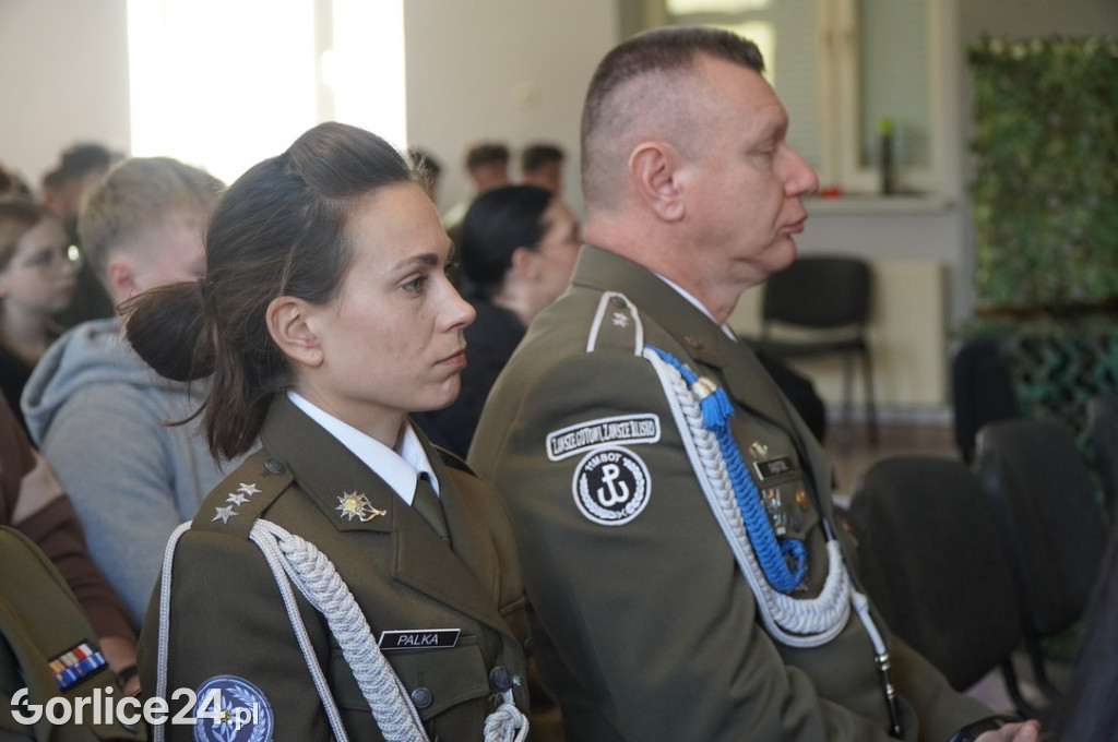  Otwarcie wirtualnej strzelnicy w Zespole Szkół Zawodowych