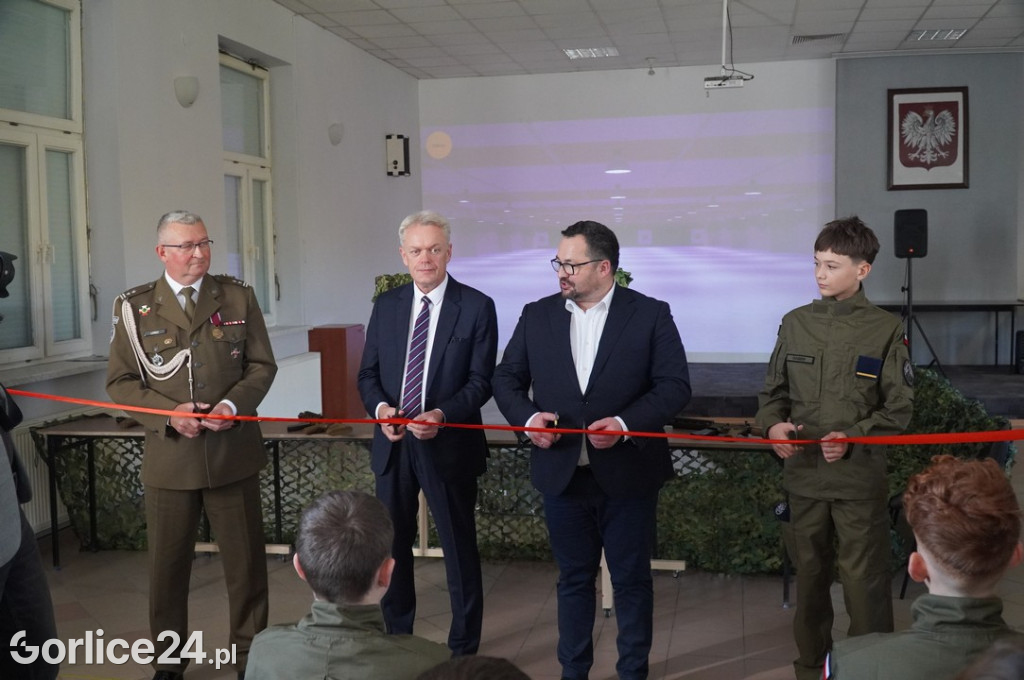  Otwarcie wirtualnej strzelnicy w Zespole Szkół Zawodowych
