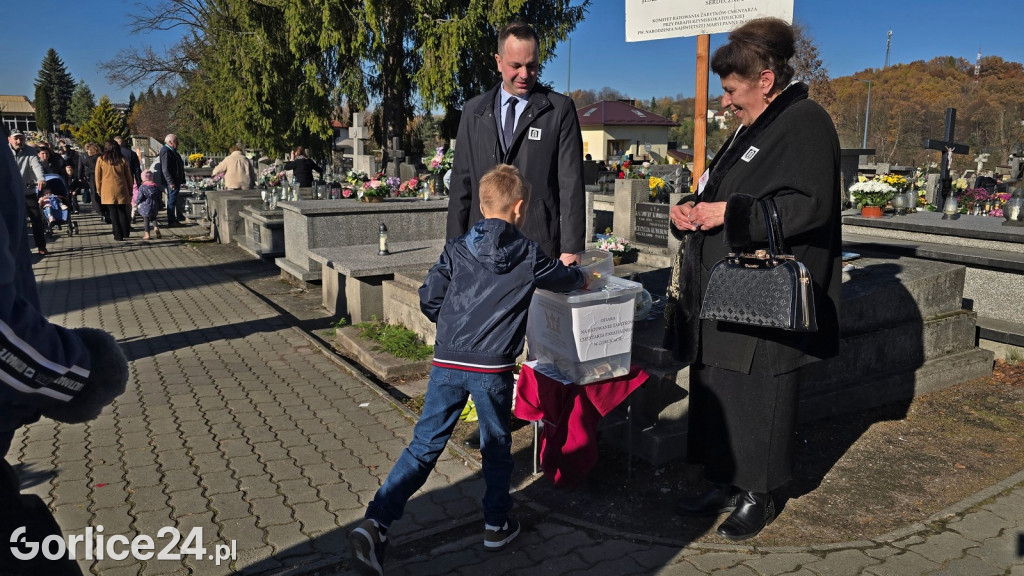 Wszystkich Świętych na gorlickim cmentarzu (01.11.)