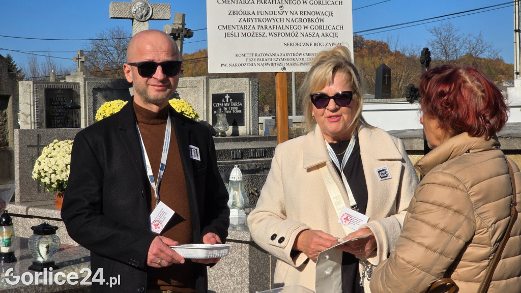 Wszystkich Świętych na gorlickim cmentarzu (01.11.)