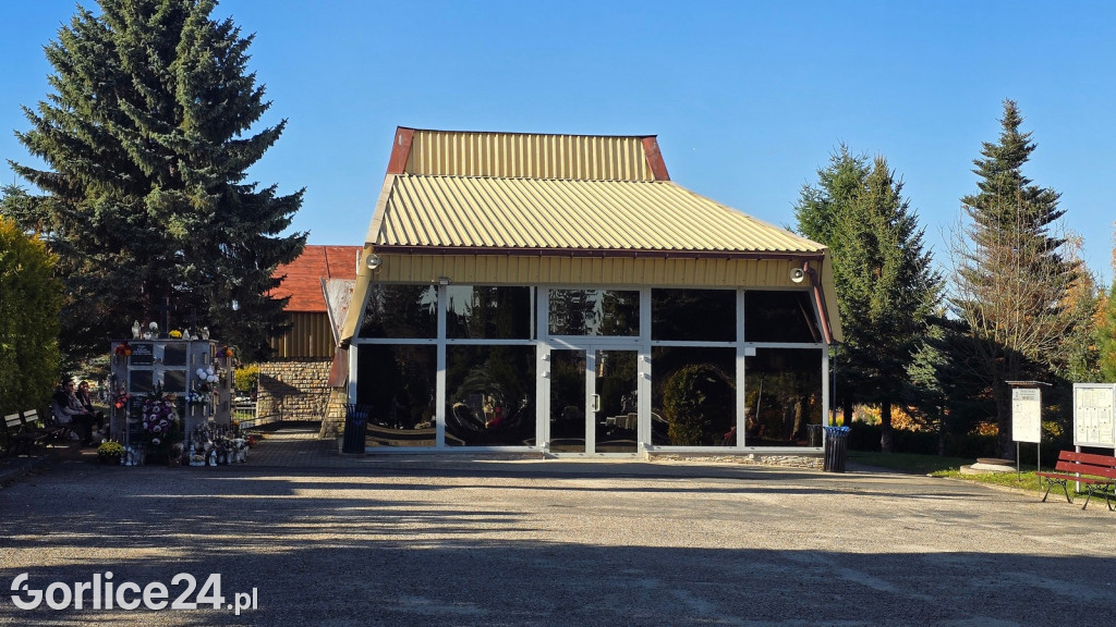 Wszystkich Świętych na gorlickim cmentarzu (01.11.)