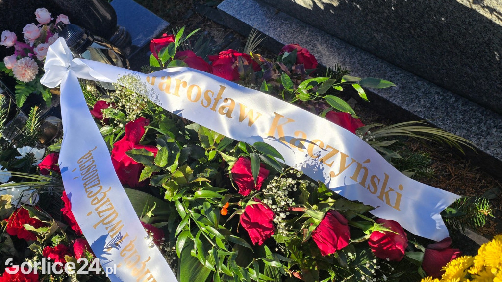 Grób Barbary Skrzypek na Wszystkich Świętych