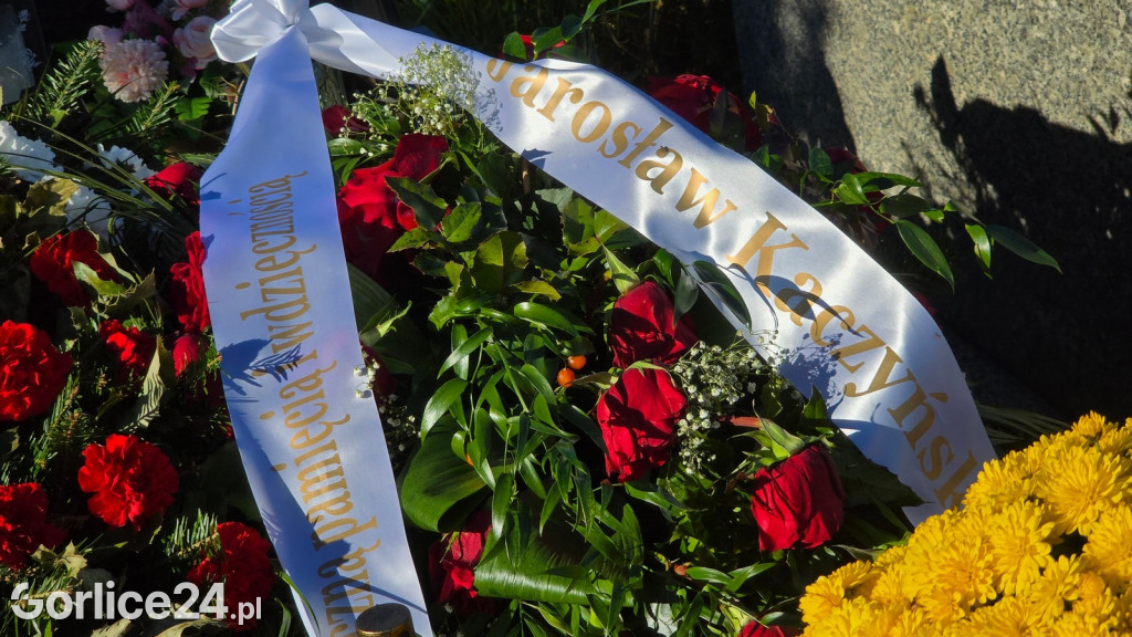 Grób Barbary Skrzypek na Wszystkich Świętych