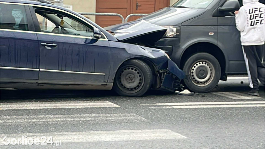 Kolizja na Zawodziu (03.11)