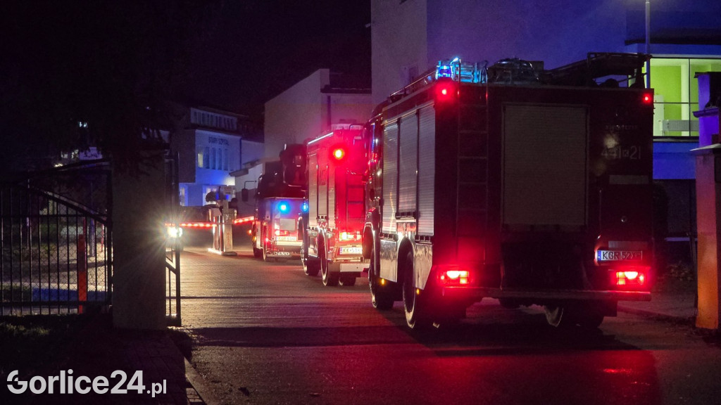 Akcja straży pożarnej w Starym Szpitalu (04.11.)