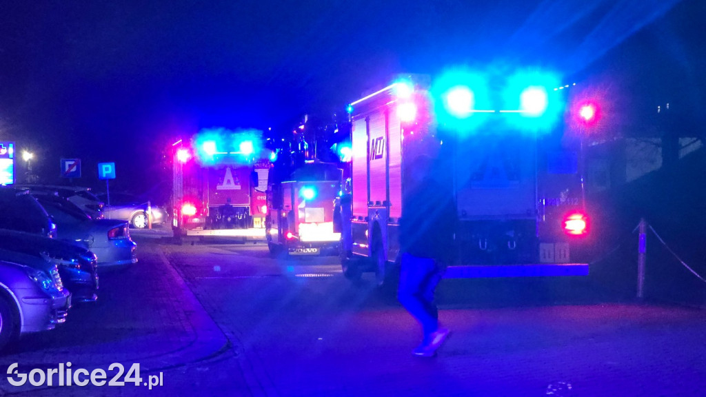 Akcja straży pożarnej w Starym Szpitalu (04.11.)
