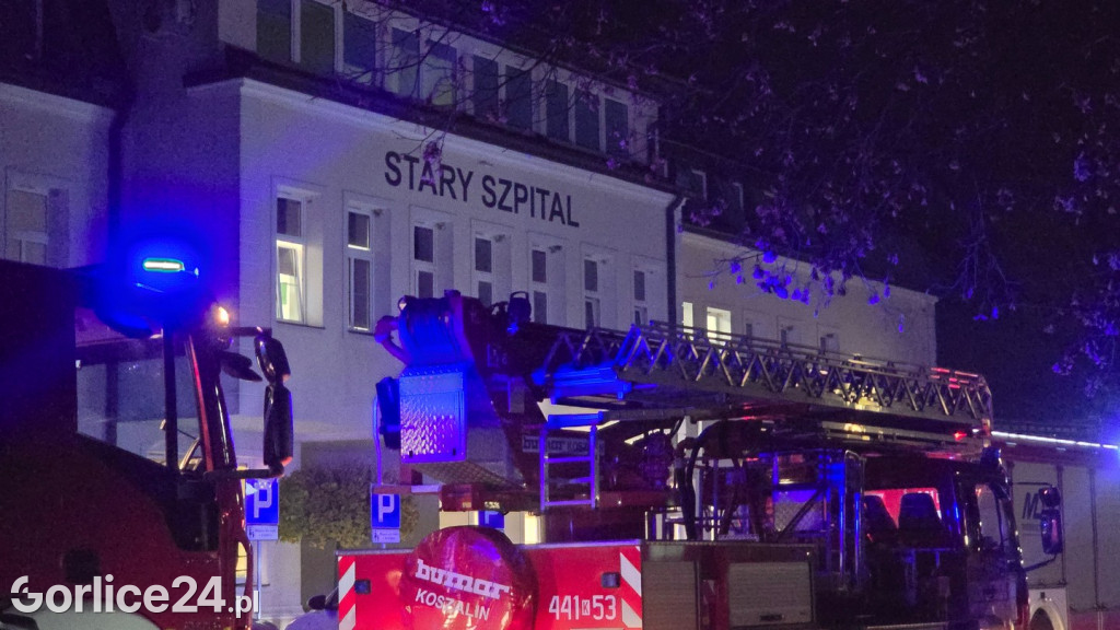 Akcja straży pożarnej w Starym Szpitalu (04.11.)