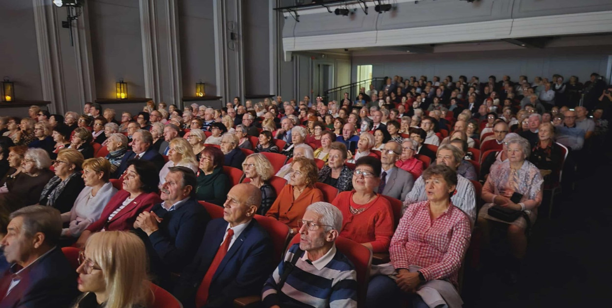 Biesiada Pieśni Patriotycznej w GCK (11.11.)