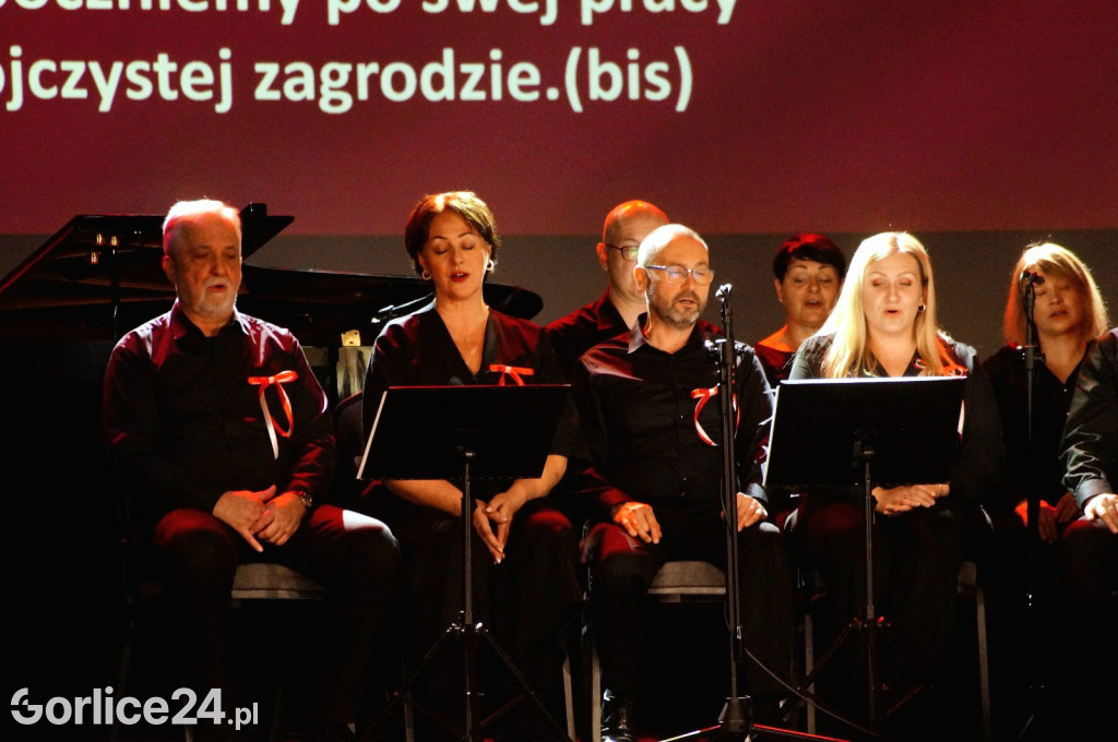 Biesiada Pieśni Patriotycznej w GCK (11.11.)