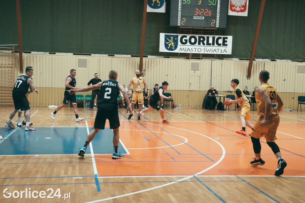  Koszykówka: MKS Gorlice - STK Nowy Sącz (16.11.)